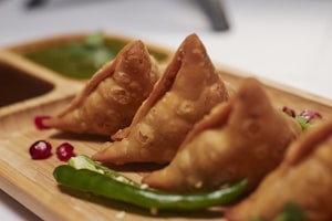 Vegetable Samosa (2pc)